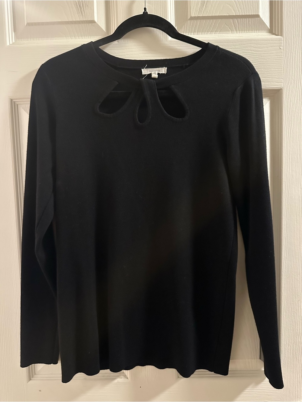 Maurices Black Long-Sleeve Sweater Top with Keyhole Cutouts